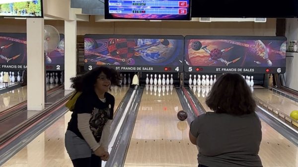 Bowling party COS Youth Choir 02