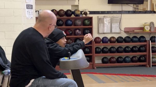 Bowling party COS Youth Choir 09