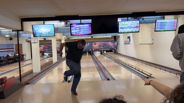 Bowling party COS Youth Choir 15