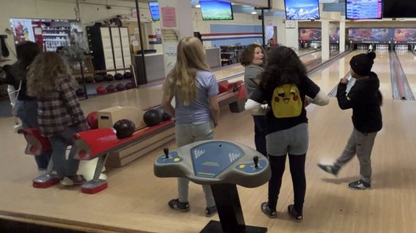 Bowling party COS Youth Choir 19