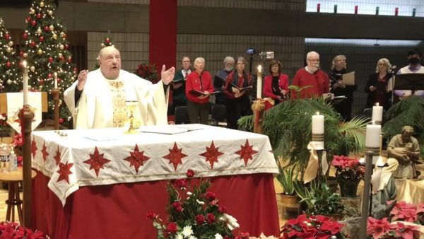 Choir 2022-12-25 crop 1